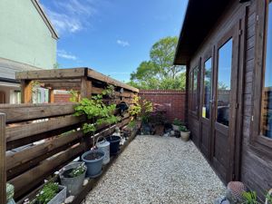 Cabin- click for photo gallery